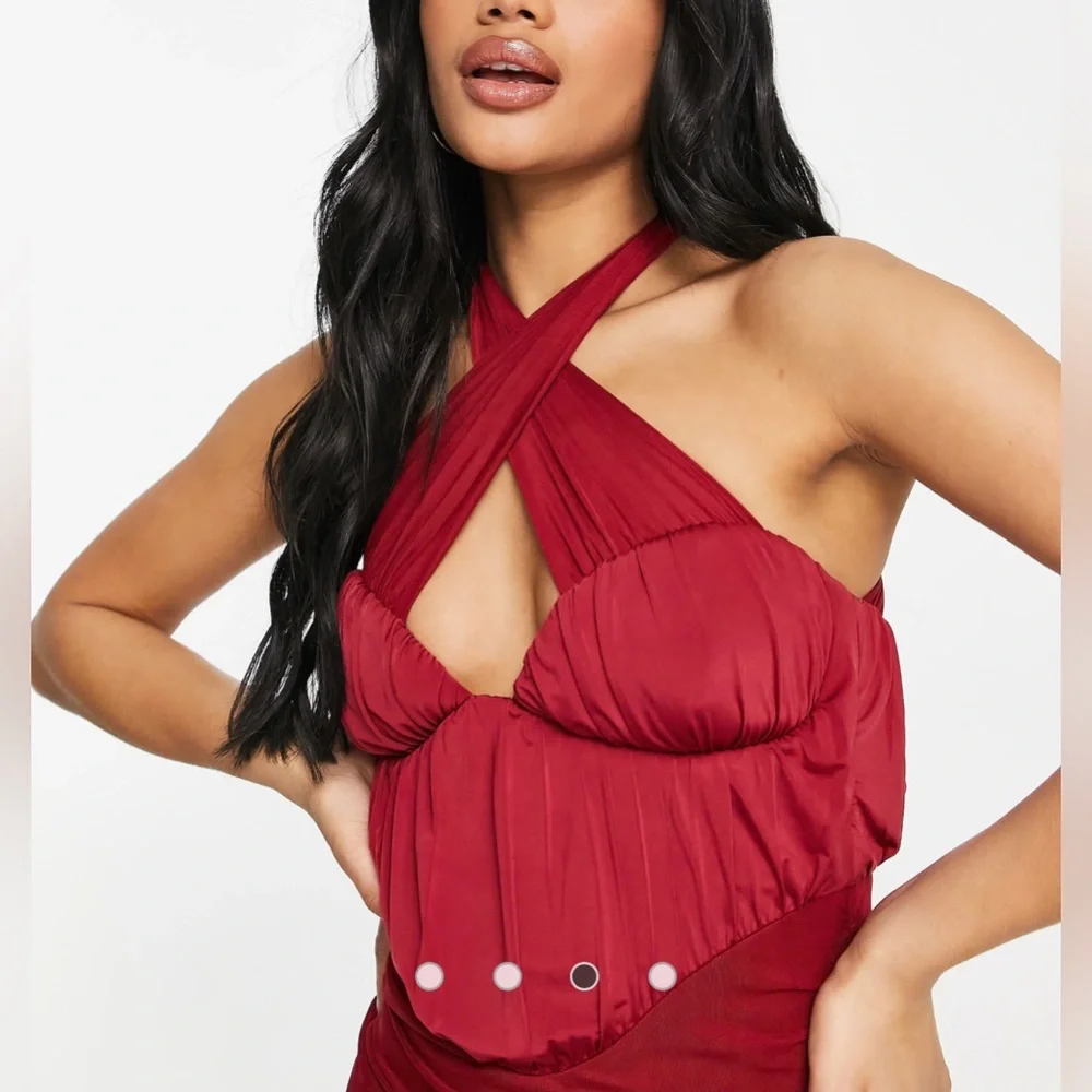 NWT ASOS DESIGN midi dress in ruched mesh with halter neck in red - Picture 4 of 4